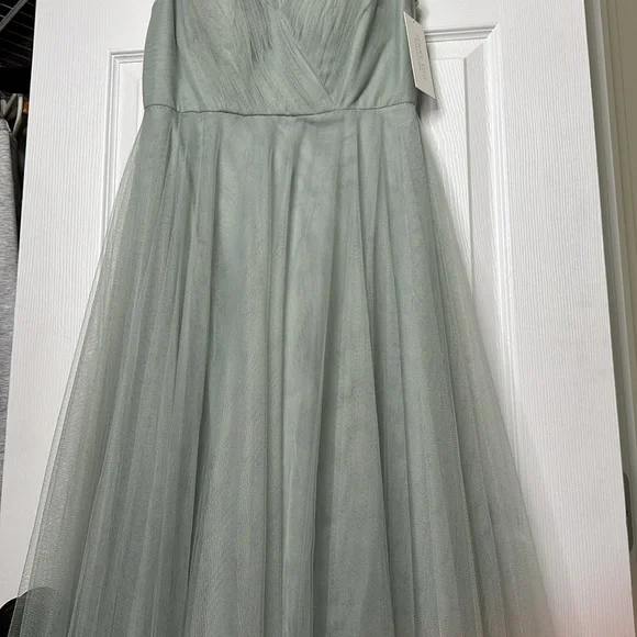 🍄SPRING SALE- firm price 🍄Emelie Dress by Jenny Yoo Morning Mist - Picture 6 of 16